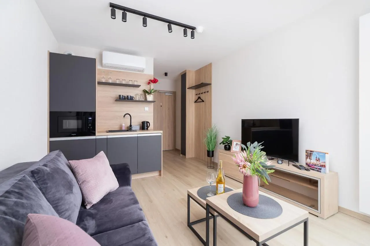 Modern Apartments Śródmiescie Kraków by Renters Polska
