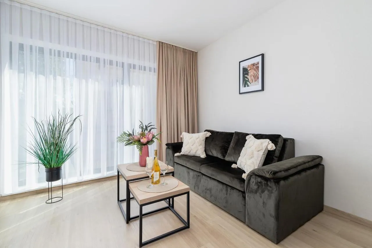 Modern Apartments Śródmiescie Kraków by Renters Polska