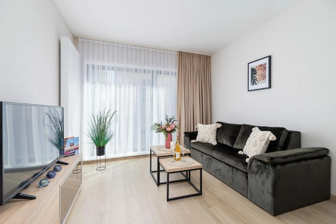 Modern Apartments Śródmiescie Kraków by Renters 0*,