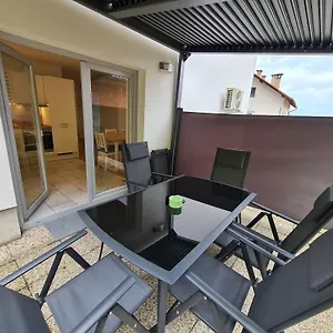 https://apartments-rozalija.hotels-in-ljubljana.com